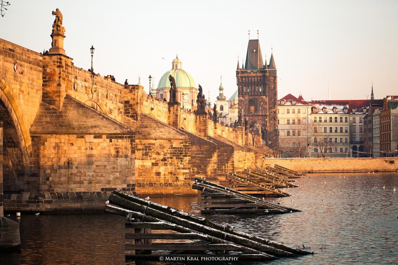 U Zlate Podkovy - At The Golden Horseshoe Prague Exterior photo