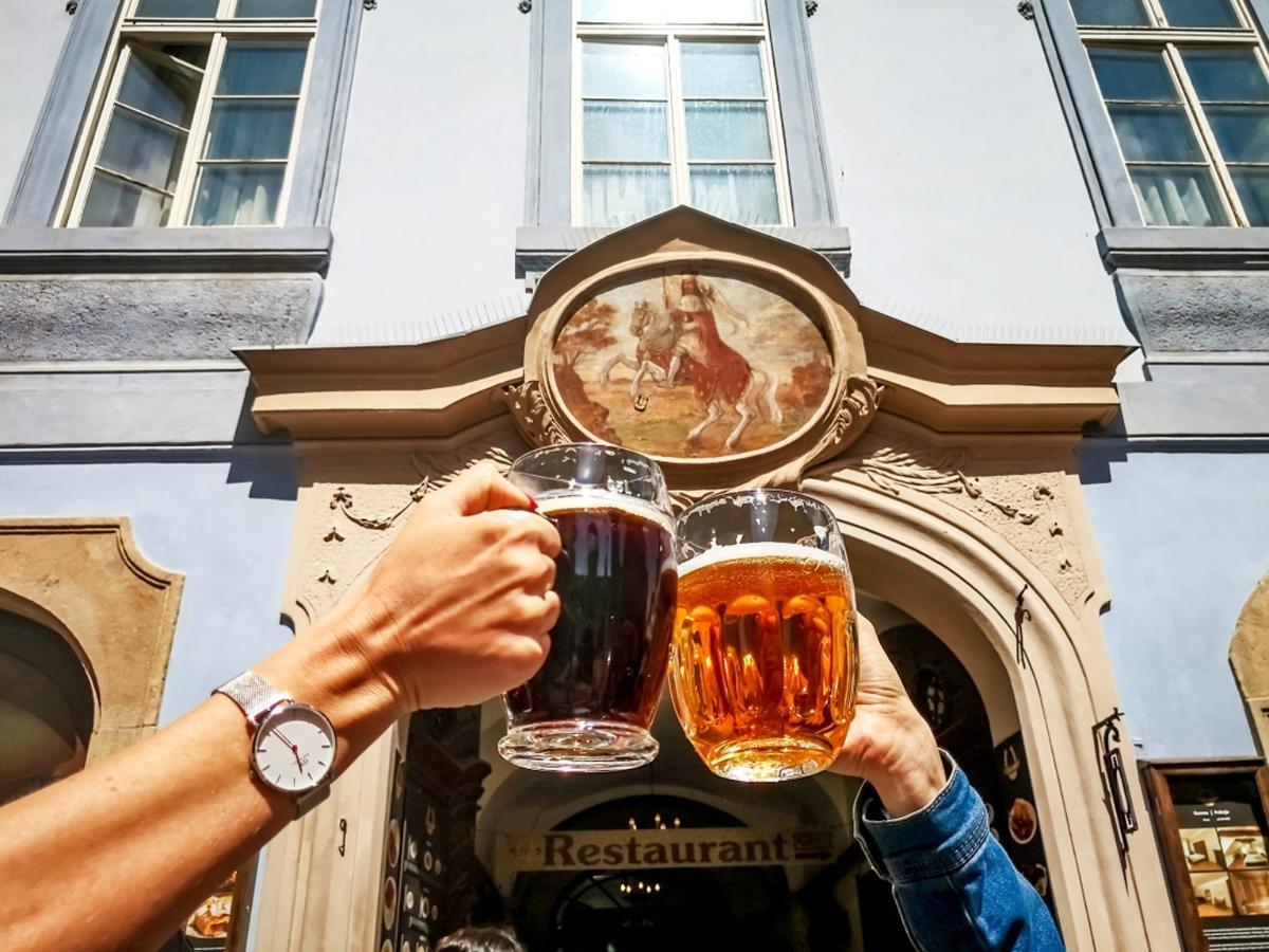U Zlate Podkovy - At The Golden Horseshoe Prague Exterior photo